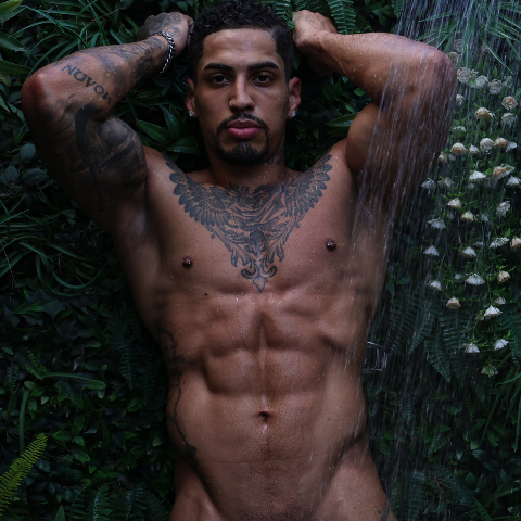 Im Leo Santos Brazilian porn actor 🇧🇷 with a Bi...