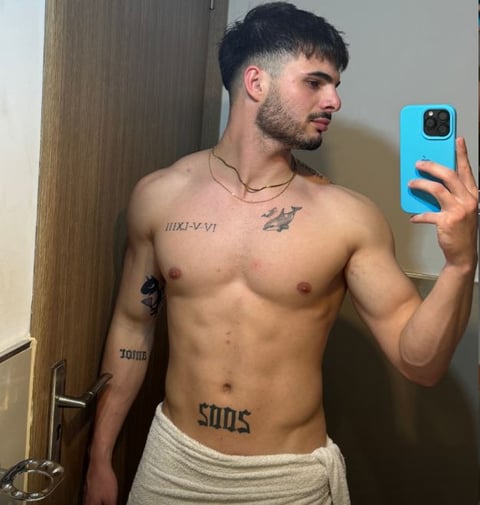 Teen latin boy from Argentina who loves be nast...