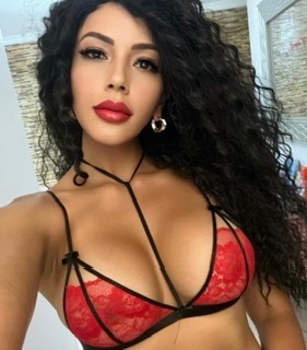 I’ll love to show you my sexy and wild side
Thi...