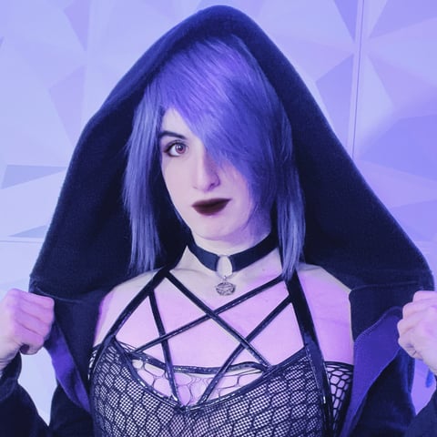 18+ Pansexual Lewd Big Booty Succuboi Cosplayer...