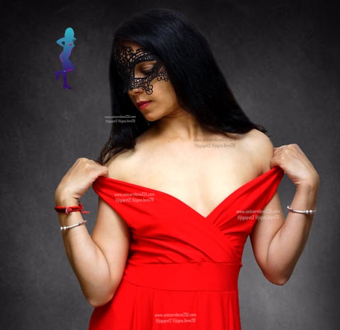 Sexpert, indian model, and your favorite cam qu...