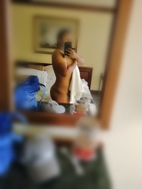 Hola a todos, soy una chica normal de Costa Ric...
