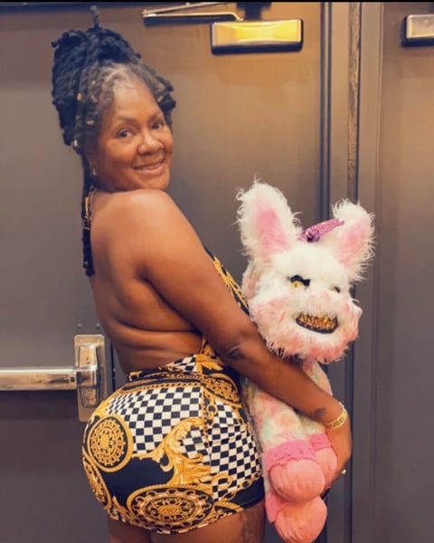 This only fans will be for grannie ass worship ...