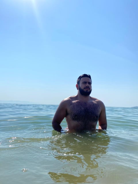 Hairy men