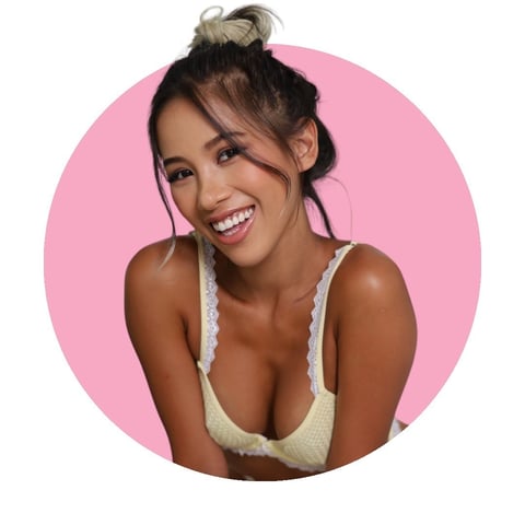 Ur petite cute asian gf 🧸💖 let’s chat together