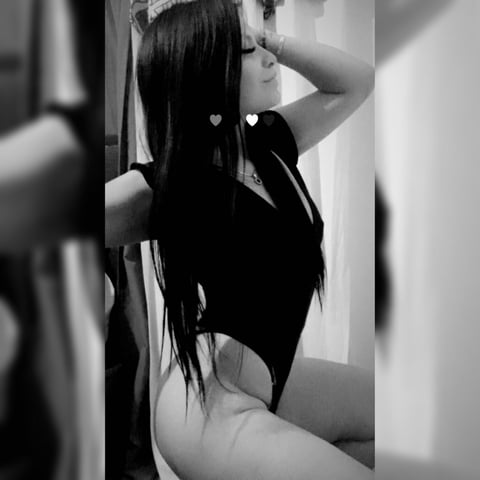 Welcome to me only exclusive for you babies 🔥💦🤤🍑🙈?