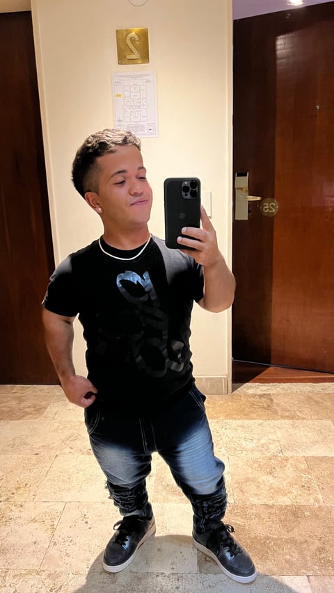 _🙋🏾‍♂️) My name is CACAO🍫, I am an Argentine🇦🇷 ...
