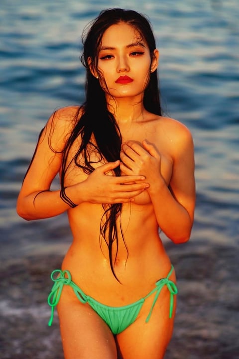 I am a 22 years old musician, originally from C...