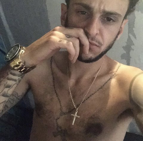 Manchester based. Tattooed Greek Hung 🇨🇾🇬🇷 bise...