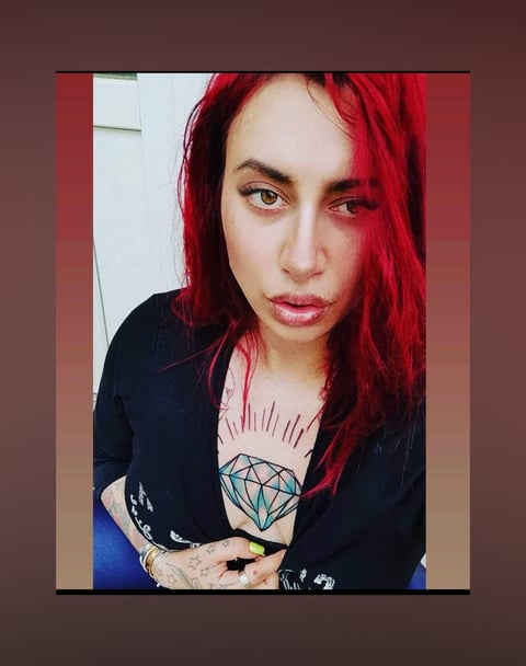 Im Serbian inked DOMINO LADY.