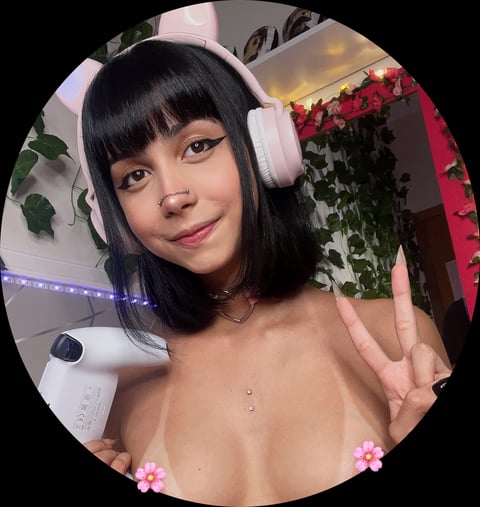 Oi, eu sou sky, sua garota hentai brasileira fa...