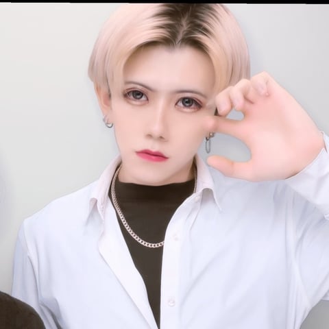 HELLO！ I am Japanese！I'm making gay adultvide...