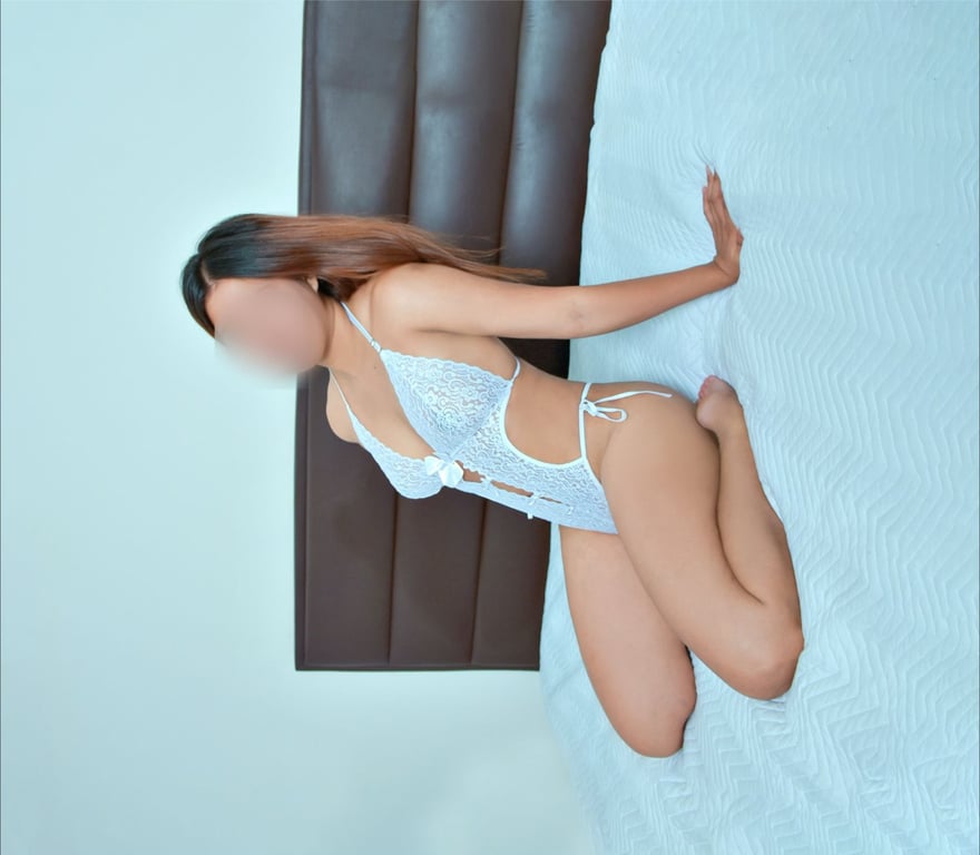 Danii - Official Page