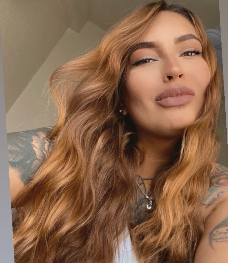 Profile Background for Karla Bratti 💕