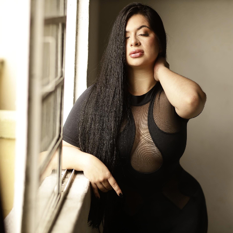 Profile Background for Antonella Jones