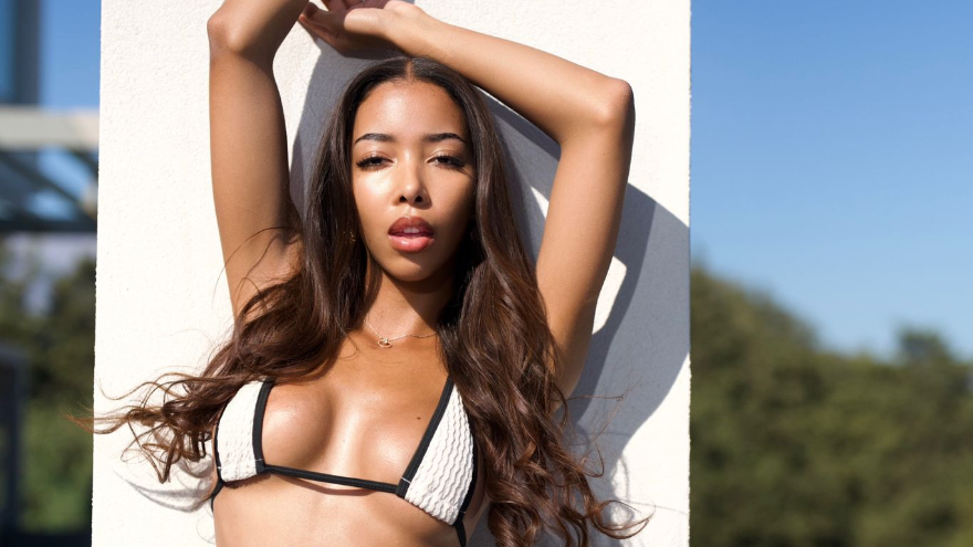 Lia Lin - Official Page