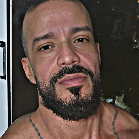 Profile Background for Vinny Burgos