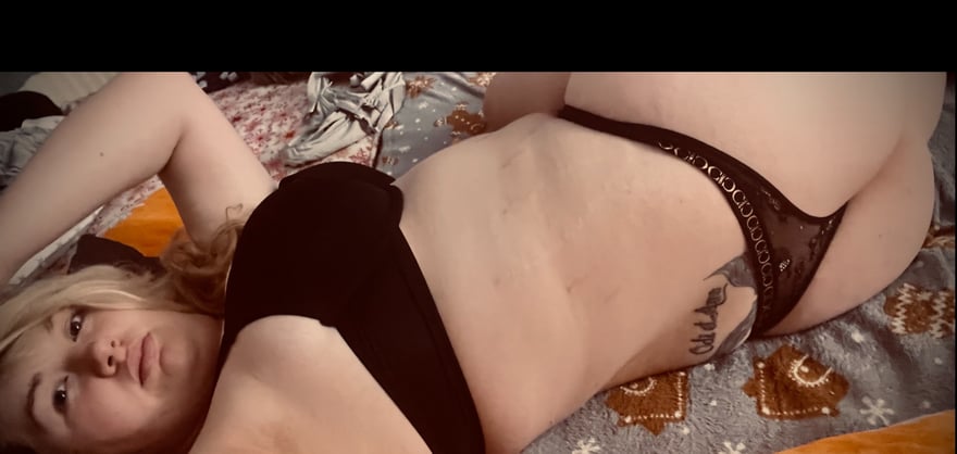 Hot Naughty Couple 🔥💦🥵😈 - Official Page