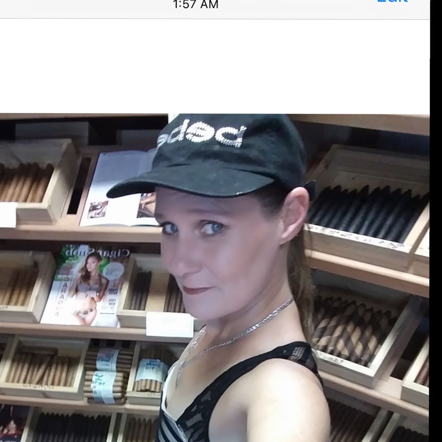 NiFTy Granny - Official Page